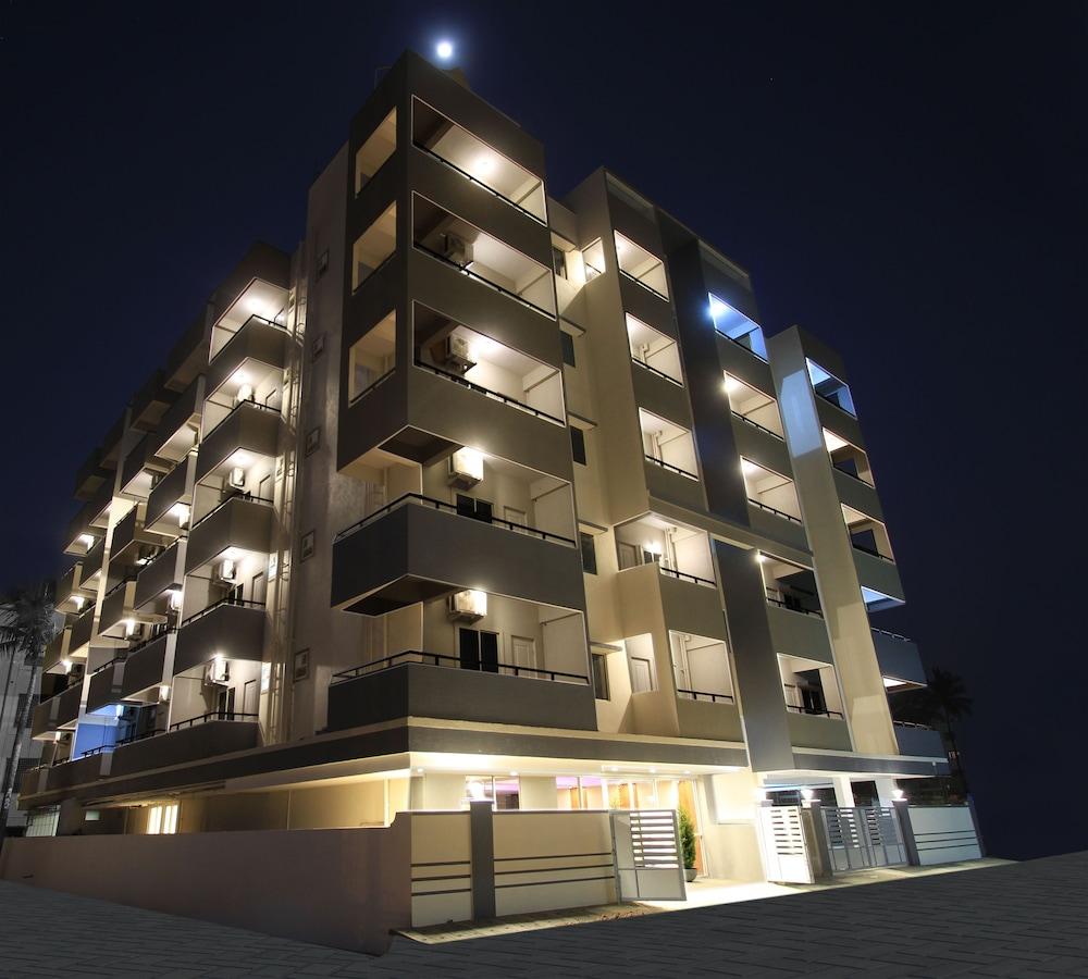 Arra Grande Suites - Nearest Airport Hotels Bangalore Devanahalli Extérieur photo